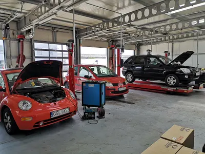 Bodex - Serwis samochodów osobowych - Mechanika pojazdowa - Warsztat samochodowy